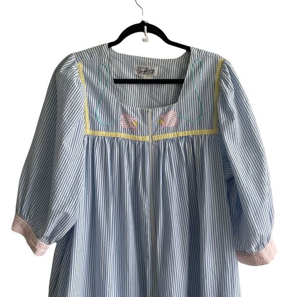 SAYBURY Vintage Striped Seersucker Housecoat Nightgown Nightdress Blue White L - Picture 2 of 9